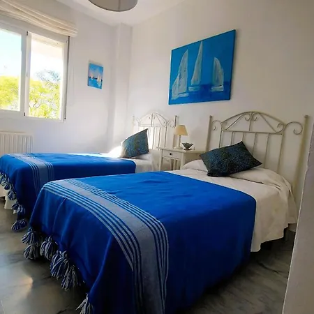 Apartamento And Golfside In Guadalmina *